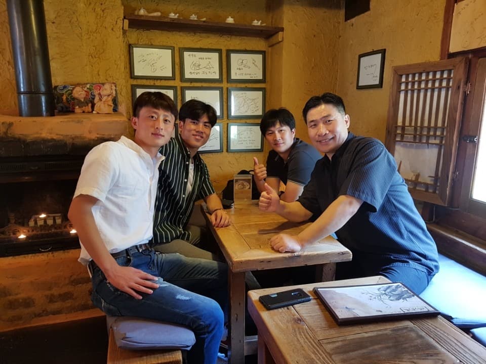 친교 모임